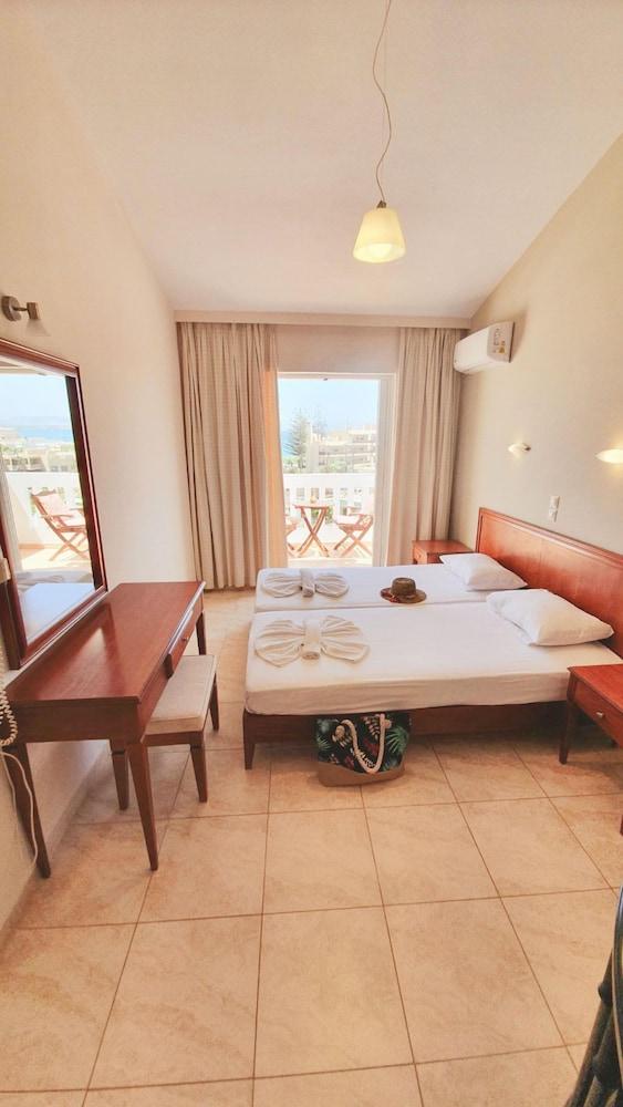 Kalimera 2* Agia Marina