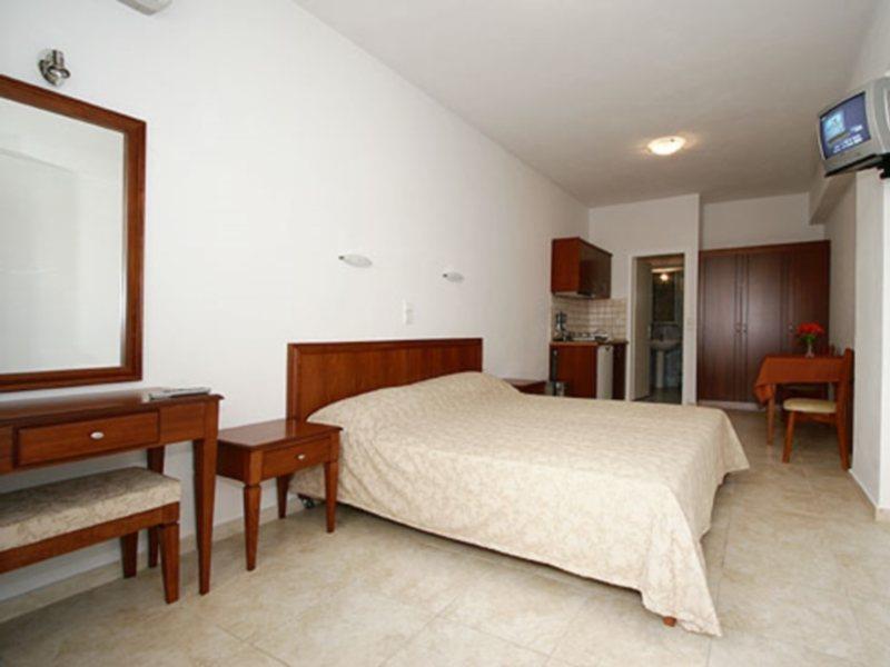 Kalimera 2* Agia Marina